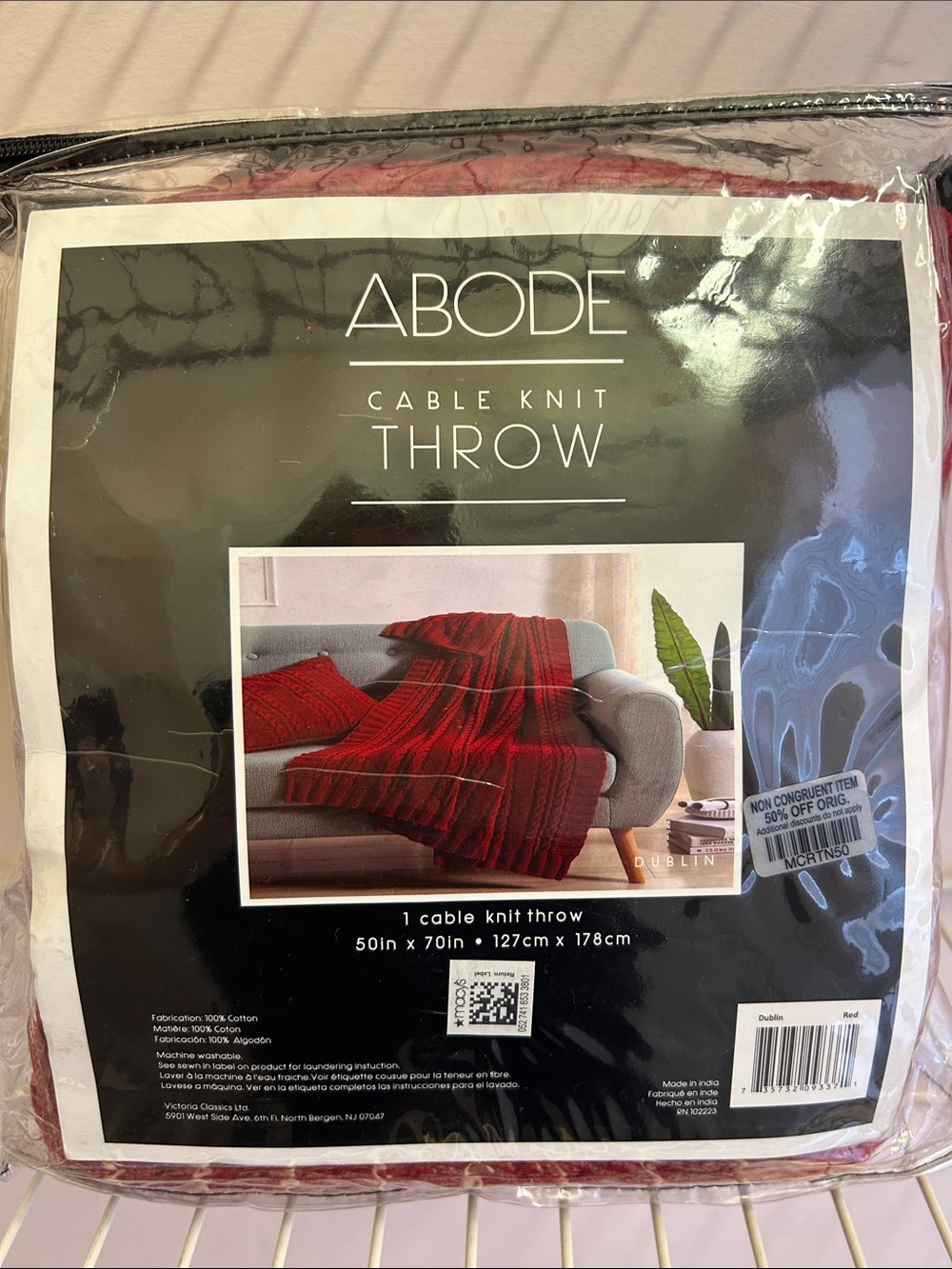 Abode Cable Knit Throw - Red